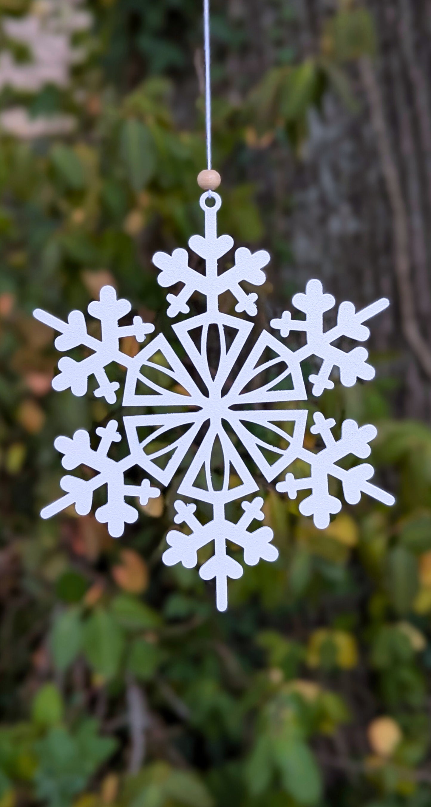 Aluminum Snowflake Holiday Ornament: 5-Pack